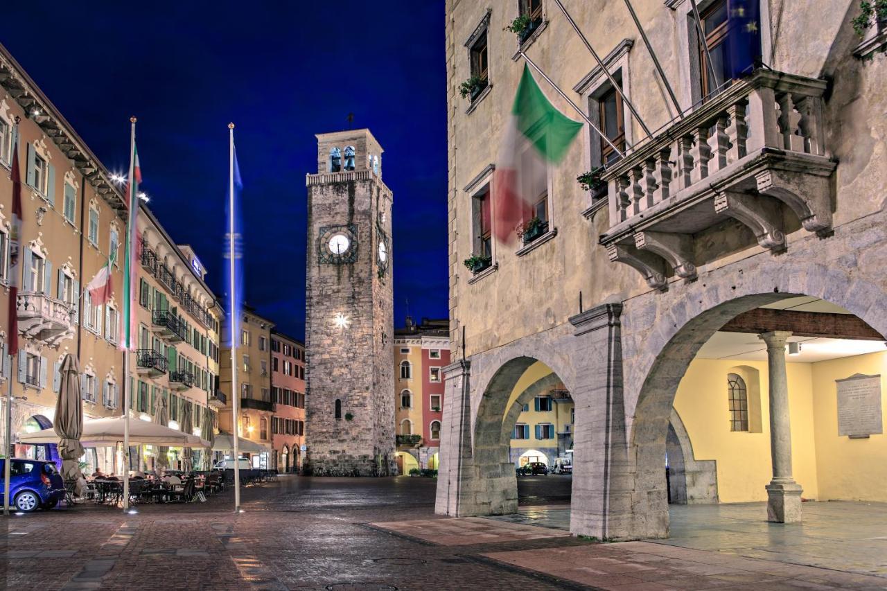 Appartement Casa O-Live à Riva del Garda Extérieur photo